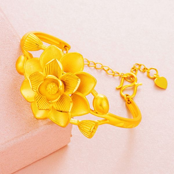 18K gold-filled charm bangle bracelet, perfect as a wedding gift or party accessory for women