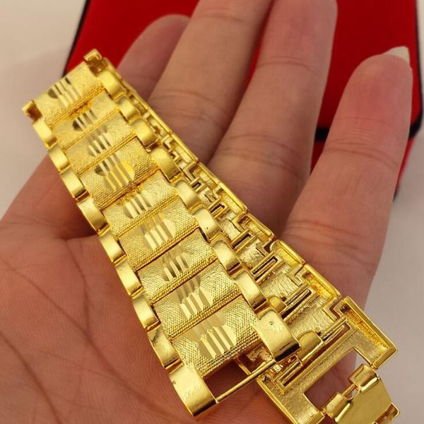 18k gold-filled men's bracelet with classic solid chain design, a personalized jewelry gift option