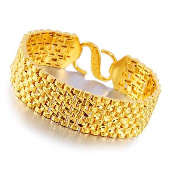 18k gold-filled wrist chain bracelet for men, a classic Christmas jewelry gift with solid links and stylish design