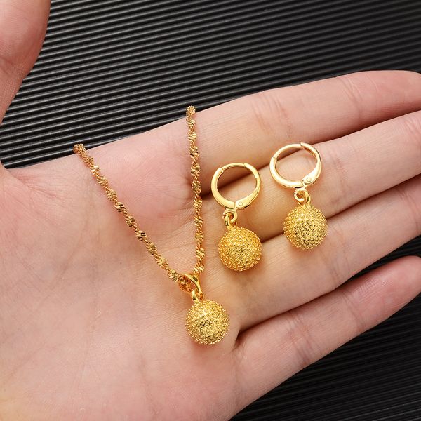 18k Solid Gold Necklace and Earrings Set with Moroccan Turkish Dubai Inspired Hemp Ball Design