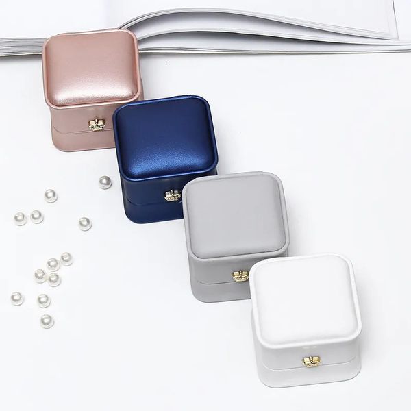 1Pcs elegant rose gold navy blue green white Pu crown buckle jewelry box for rings, perfect as a wedding gift (5.8x5.8x4.5cm)