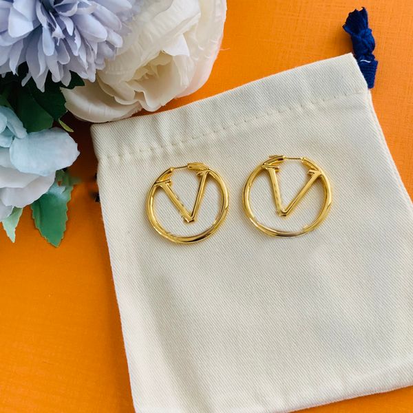 2021 Designer Earrings Luxury Jewelry Fashion Gold Color Letter Womens Crystal Earrings Luxurys Designers With Box D216226FF

2021 fashion gold letter earrings with crystals for women, luxury desig...