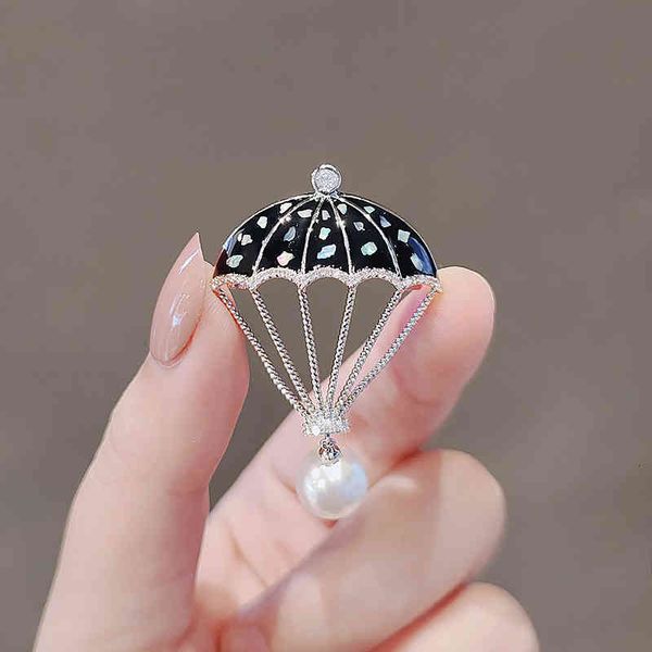 2021 Fashionable Parachute Brooch for Women - Stylish Collar Pin for Sweaters and Suits with Anti-Light Fastening