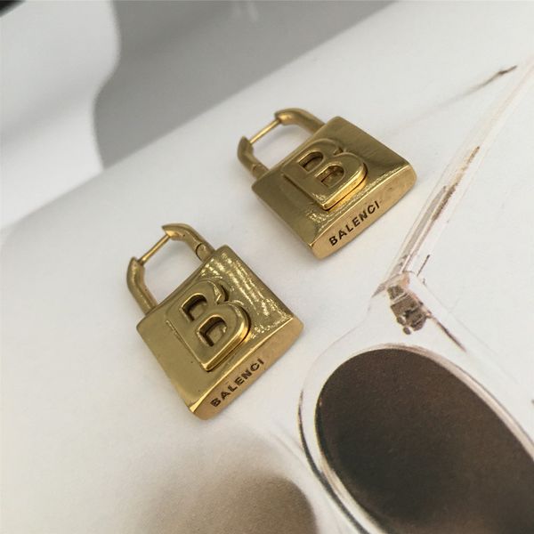 2021 stylish exaggerated brass earrings with S925 silver needle for unique minority fashion