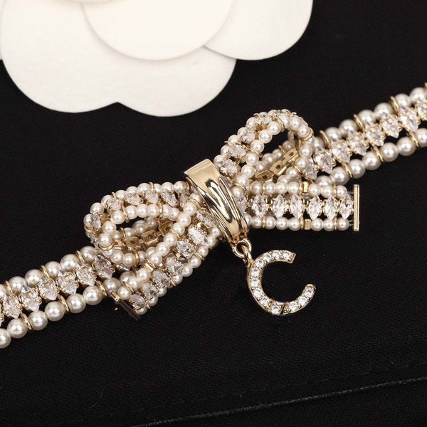 2023 elegant pendant necklace featuring diamond and natural shell beads, comes with stamped PS7579A box