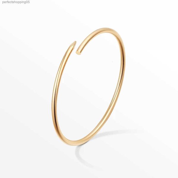 2023 High Edition Women's Slim Nail Bracelets with Cubic Zirconia in 316L Steel Luxury Design