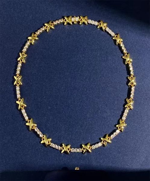 2023 new women's zircon mosaic cross necklace with smooth metal surface and claw drilling