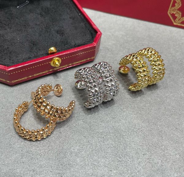 2024 luxury V-gold small round drop earrings in three colors with stamped box PS2114