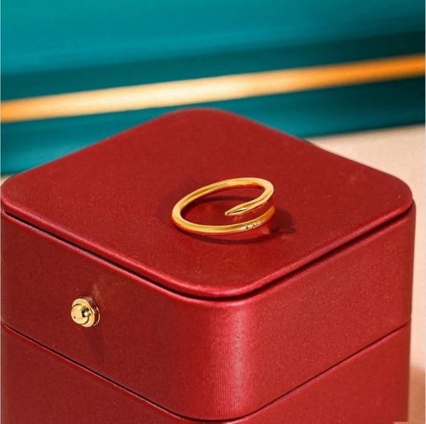 2024 titanium steel silver love ring for couples with rose gold finish and diamond accents, comes in a gift box