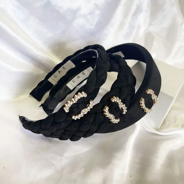 2024 Women's Elegant Diamond Hairband with Brand Logo - Stylish Winter Accessory and Romantic Gift