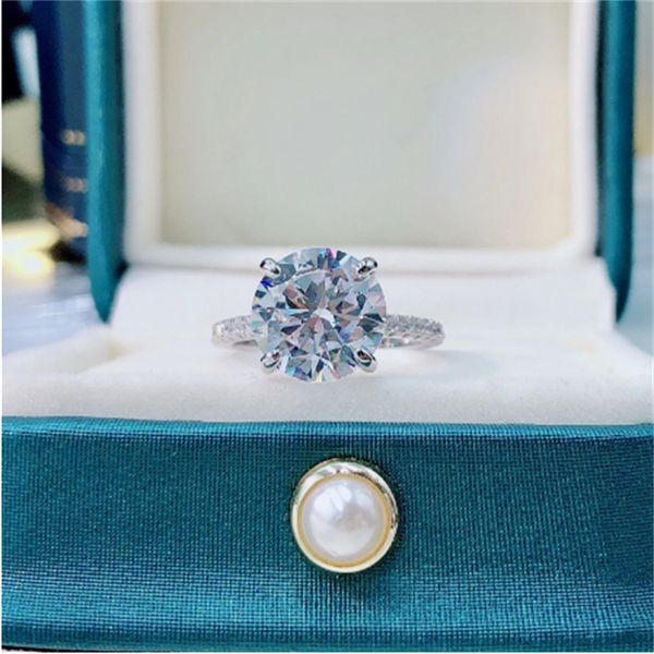 2ct Moissanite solitaire ring in 925 silver, perfect for bridal engagement and women's wedding jewelry
