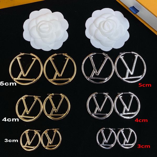 3CM 4CM 5CM Large Hoop Earrings 925 Silver Needle Luxury Designer V-letter Big Gold Round Earring women Valentine's Day Wedding Bride G

Rewritten:
3CM 4CM 5CM large silver hoop earrings with V-let...