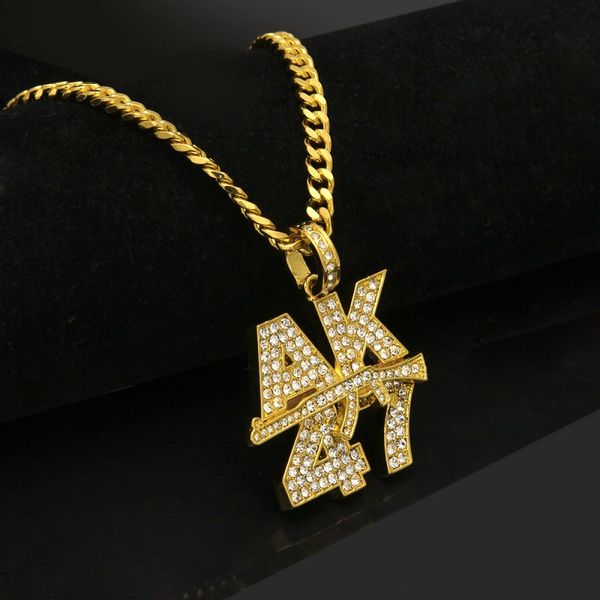 AK47 Gun Pendant Necklace For Mens New Fashion Hip Hop Jewelry Gold Cuban Link Chain Necklace

Men's stylish gold Cuban link chain necklace featuring an AK47 pendant, perfect for hip hop fashion