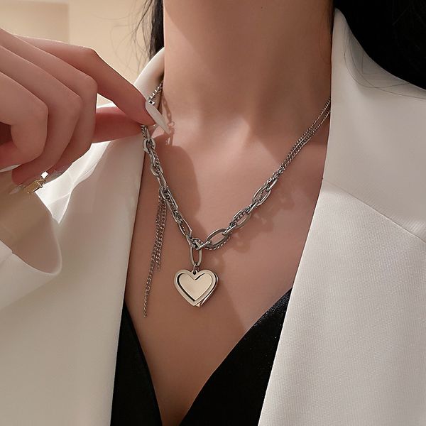 Amulet Pendants Titanium Steel Necklace 2021 Cool Style Hip Hop Love Silver Korean Metal Clavicle