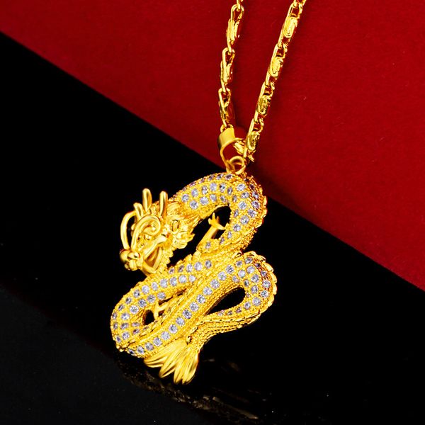 Blinging dragon pendant necklace with zirconia and yellow gold, a classic men's gift