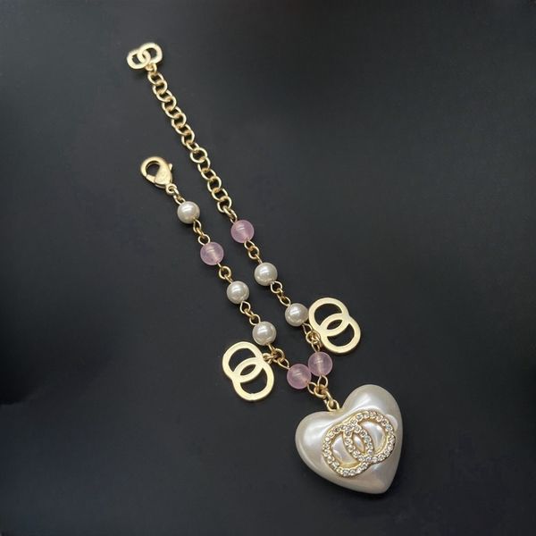 Bracelet for women featuring pearls, a stylish fashion accessory perfect for parties and birthdays
