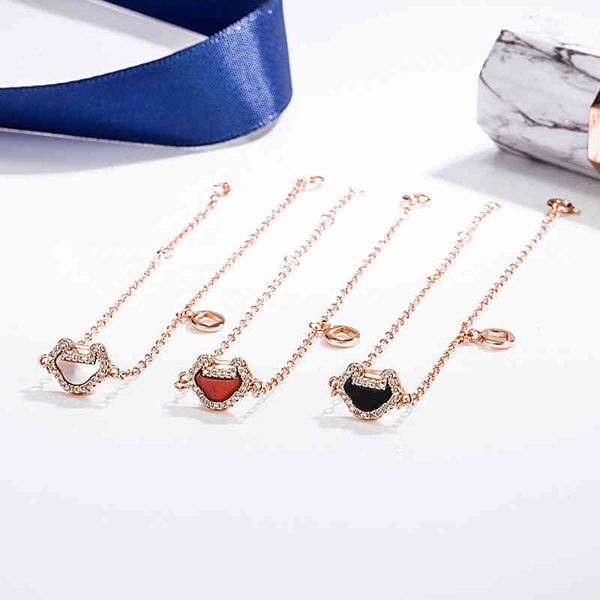 Bracelets S925 Silver Long Life Lock Concentric Bracelet with Zircon Inlaid White Shell and Ruyi Net