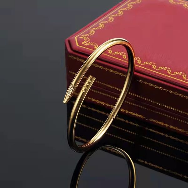 Brand Classic Nail Bracelet High Quality 316L Titanium Steel Bracelet for Women&Men Fashion Couple Designer Bracelet Jewelry Gift

Elegant 316L titanium steel nail bracelet for couples, a stylish unisex jewelry gift