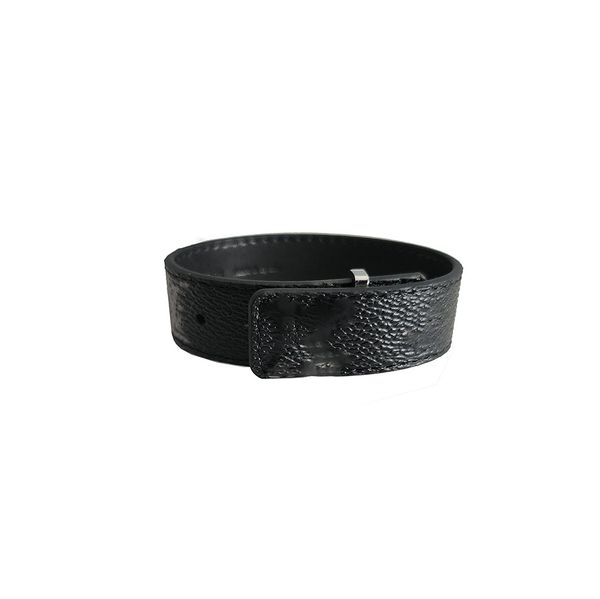 Brand Designer Luxury Charm Bracelets for Men and Women - Stylish Unisex Leather Bracelets with Buckle, Packaged in a Box