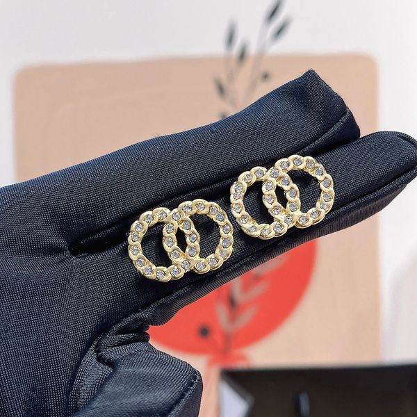 Brand Diamond Stud Earring Designer Jewelry Love Earrings Luxury Fashion Earring Gift Women Youth Accessories Art Design

Rewritten:
Elegant diamond stud designer earrings for women, a luxurious fa...