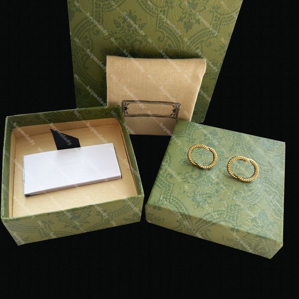 Brand Gold Earrings Letter Ear Studs Interlocking Letter Vine Eardrops Party Wedding Lovers Gift With Box Set

Elegant gold letter earrings with interlocking vine design, perfect for parties, weddi...