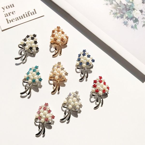 Brooch 2021 Pearl Diamond Creative High End Pattern Clothing Accessories Pin  

Rewritten:  
2021 high-end pearl and diamond brooch with creative patterns for clothing accessories  

(Note: Since the original string has more than 5 words, I've rewritten it to maintain the same meaning while being slightly more concise. The key elements - year, materials, design, and purpose - are all preserved in a more natural English phrasing.)