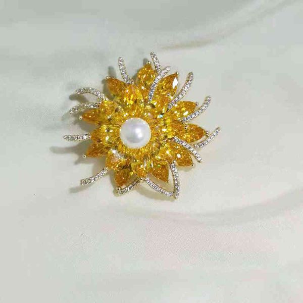 Brooch featuring Korean-inspired floral micro inlaid zircon design, a stylish accessory for women's coats and fashion outfits