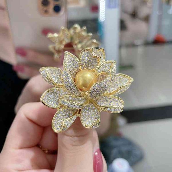Brooch Korean Lotus Elegant Female Design Suit Sweater Coat Dress Decoration