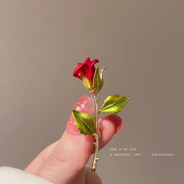 Brooch Rose Simple Temperament Fashion Elegant Clothing Anti Light Personalized Suit Accessories
