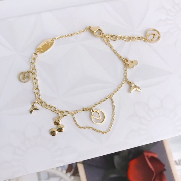 Chain Bracelets Fashionable Stainless Steel Bangle with Enamel and 18K Gold Plating for Women, Ideal as a Lover's Gift or Wedding Jewelry