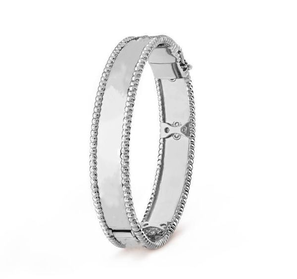 Charm Bracelets Signature Bracelet Jewlery Designer For Women Star Diamond Gold Bracelet For Womens Girls Designer Valentine's Jewelry

Rewritten:
Elegant designer charm bracelets for women featuring star diamond gold designs, perfect Valentine's jewelry gifts for girls