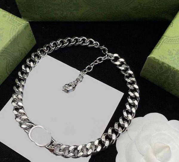 Choker Necklace for Women: Stylish Cuban Chain with G Letter Design in Gold, Silver, or Diamond - Perfect Christmas Gift for Fashionable Ladies