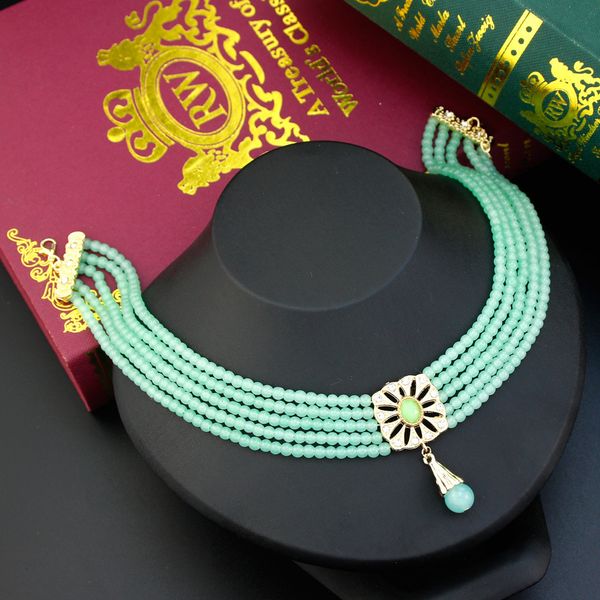 Chokers Sunspicems Gold Color Morocco Bead Choker Crystal Women Choker Necklace Square Metal Pendant Pearl Chain Arabic Bride Jewelry 230921

Gold Moroccan crystal bead choker necklace with square metal pendant and pearl chain for bridal jewelry