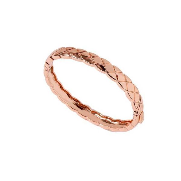 Classic Crush Bangle in Yellow Gold with Wide and Narrow Design, Stone-Free Cuff Bracelet for Women Q0717