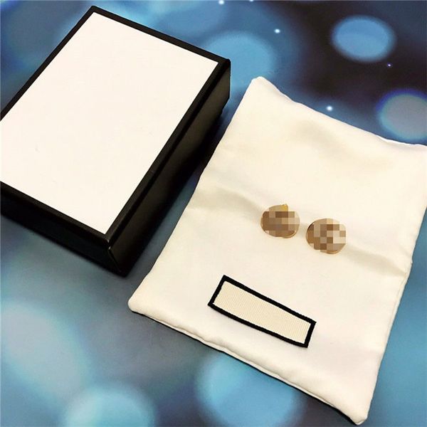 Classic retro stud earrings for women, stylish designer jewelry perfect as gifts for parties and anniversaries