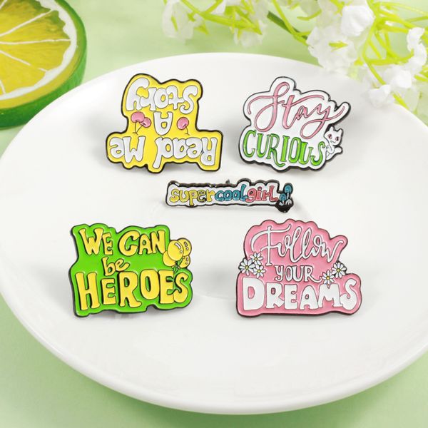 Cute Fancy Letter Brooches Set 5pcs Cartoon Animal Lapel Pins Inspirational English phrases Enamel Paint Badges Plant Pin Shirt Jewelry Gift