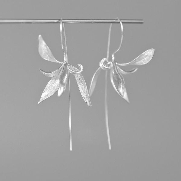 Dangle & Chandelier Designer Original Style Orchid Ladies Exquisite And Elegant Earrings Literary Retro Simple Fashion Jewelry

Rewritten:
Original designer dangle and chandelier earrings with orch...