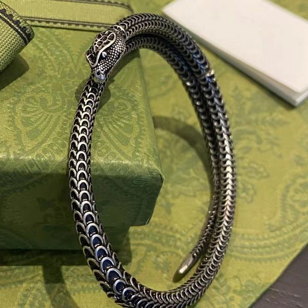 Designer 925 sterling silver bracelet jade bangle for men and women fashion snake scale engraved couple bracelet retro style luxury Christma  

Rewritten:  
Stylish 925 silver jade bangle bracelet with snake-scale engraving, a unisex retro couple's piece for Christmas luxury fashion