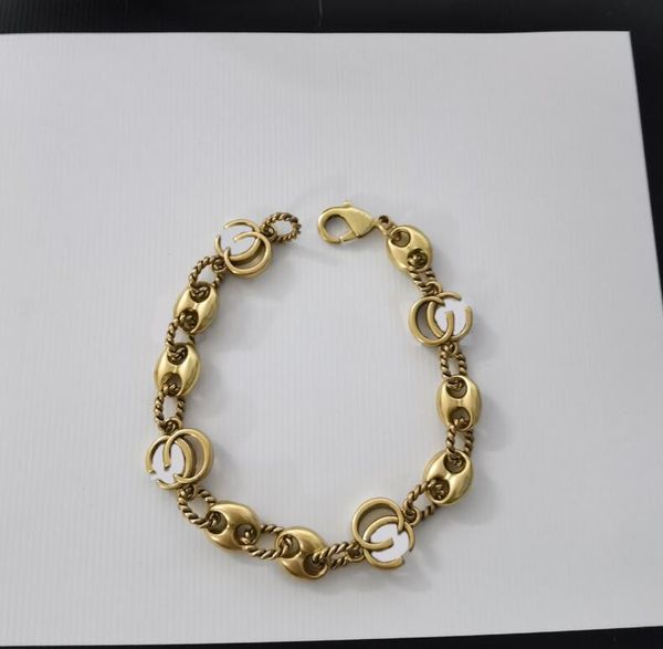 Designer unisex bracelet - Classic vintage chain jewelry, a stylish gift for friends and family
