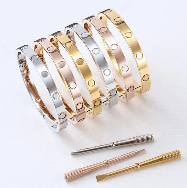 Elegant 18K gold-plated titanium steel diamond bracelet for women with a stylish silver nail design