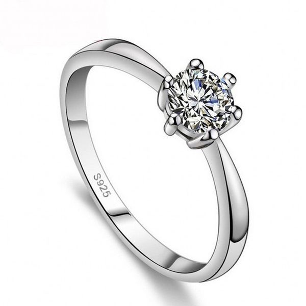 Elegant 1ct diamond engagement ring in 925 sterling silver, a perfect wedding band for women
