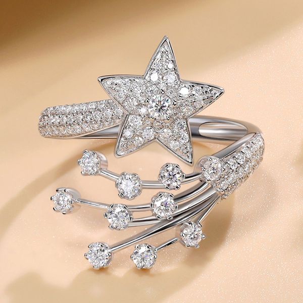 Elegant 925 sterling silver moissanite comet ring for women, a perfect gift in sizes 5-9