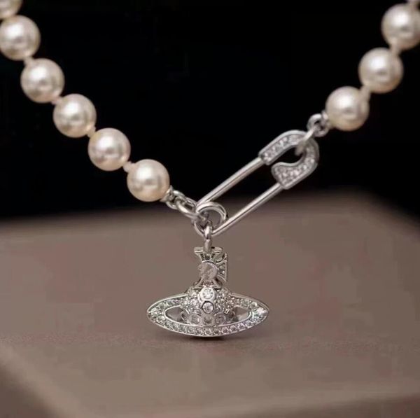 Elegant Clover Necklace in 18K Rose Gold and Silver-Plated Agate for Women and Girls, Perfect for Valentine¡¯s or Engagement Gifts