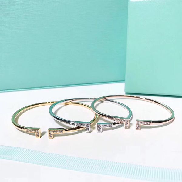 Elegant fashion bangles for weddings, stylish chain bracelets designed for both men and women