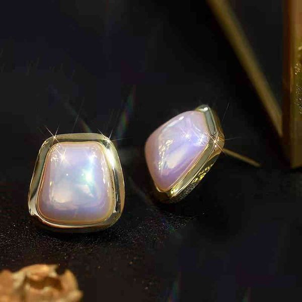 Elegant pearl earrings for women, stylish and versatile 925 silver French design for spring and summer