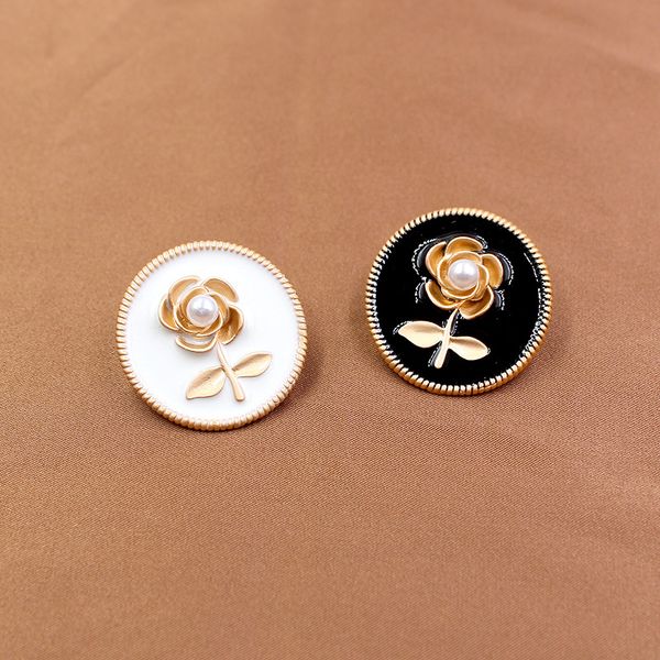 Elegant rose-shaped pearl brooches with 14K gold plating, perfect as scarf pins or stylish dress accessories for women