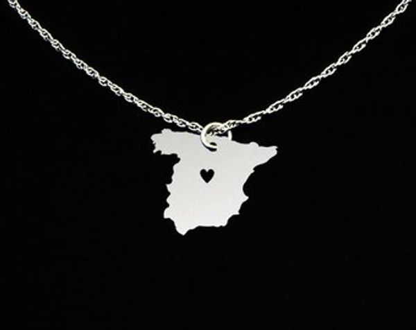 European Country Map Spain Charm Pendant Necklace Spanish Pride I Love Heart Capital of Spain Madrid City Necklaces for Souvenir

Rewritten:
Spain map charm pendant necklace showcasing Spanish pride with Madrid city design, a perfect souvenir gift