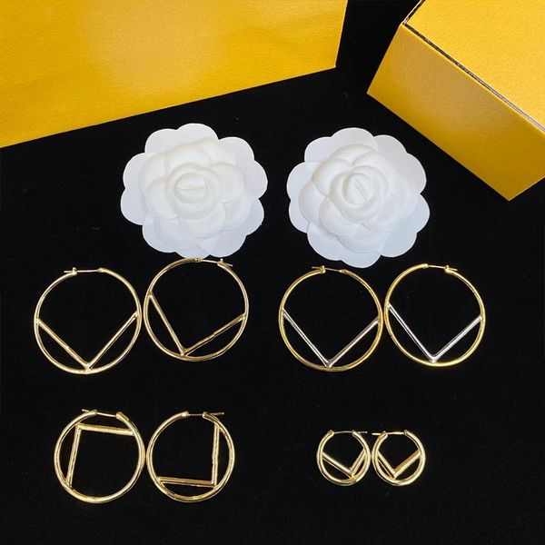 Fashionable hoop earrings in three sizes, featuring a simple big circle design for both men and women