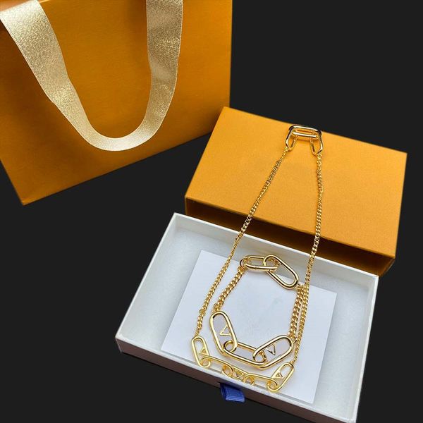 Fashionable jewelry set featuring a minimalist letter necklace and bracelet for both women and men, crafted with high-quality materials