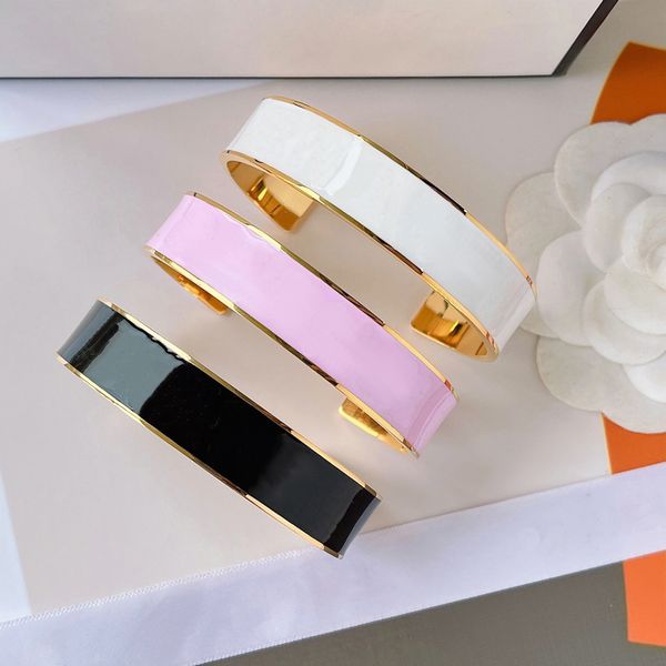 Fashionable Multicolor Adjustable Bangle Bracelet with Humanized Design, Lovely Pink Choice for Premium Luxury Gift to Female Friends
